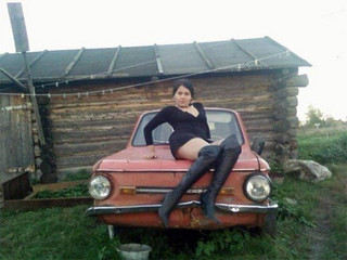 glamour_shots_are_not_actually_that_sexy_in_russia_640_11