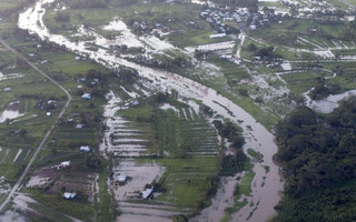 2016-02-23T021951Z_778693373_GF10000319433_RTRMADP_3_CYCLONE-FIJI