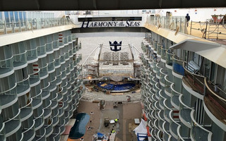 cruiseship2