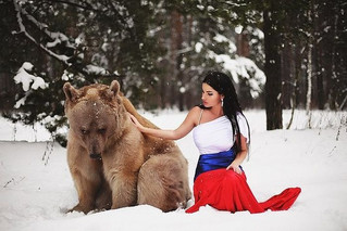 beauty_and_the_bear_03
