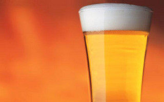 Οι ζυθοποιοί προειδοποιούν για 20% αύξηση της τιμής της μπύρας