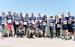 Τα μέλη της Novasports Running Team με τα μετάλλια τους