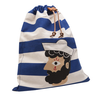 backpack sailor