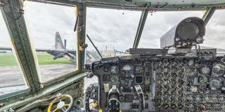 cockpit9