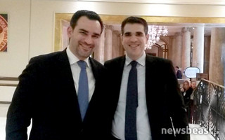 Δύο επιχειρηματίες που έφυγαν για Ρουμανία υπόσχονται εισαγωγή των κερδών τους στην Ελλάδα