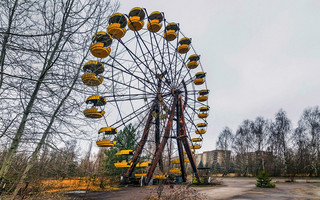 chernobillunapark4