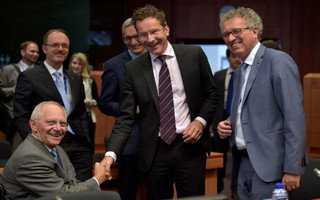 Έκτακτο μίνι Eurogroup για το ελληνικό χρέος