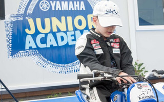 Junior_riding_school12