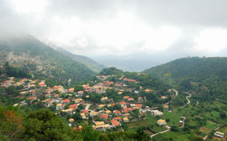 eglouvi_shutterstock_230845753