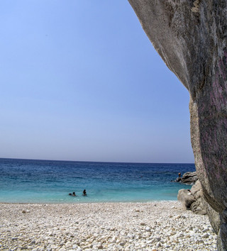 ikaria6