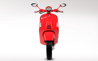 vespa-red-5