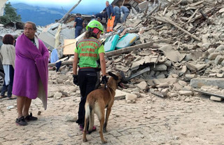 2016-08-24T044201Z_306805986_S1BETXFJCJAA_RTRMADP_3_ITALY-QUAKE
