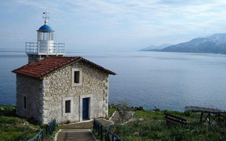 faros-palios-kynoyria