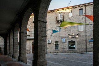 renzo-piano-alvisi-kirimoto-partners-piazza-faber-sardinia-sails-art-installation-designboom-07