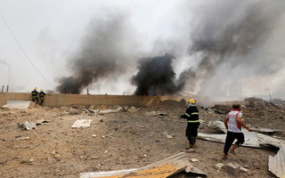 Μεγάλη έκρηξη σε αποθήκη όπλων στο Ιράκ