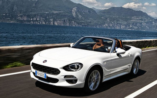 Fiat_124-Spider_08