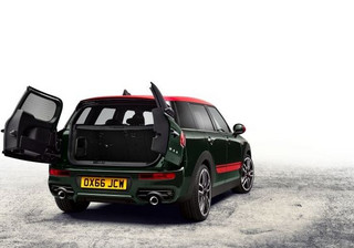 P90232862_lowRes_mini-john-cooper-wor