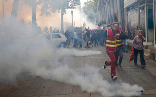 franceriot3