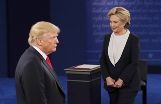 2016-10-10T031110Z_963288754_HT1ECAA08UMEV_RTRMADP_3_USA-ELECTION-DEBATE