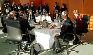 2016-11-18T094705Z_326449923_D1BEUNNDWZAA_RTRMADP_3_OBAMA-GERMANY
