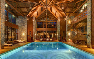 Elatos-IndoorPool