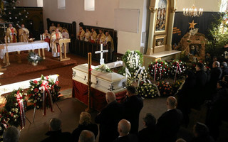 FUNERAL3