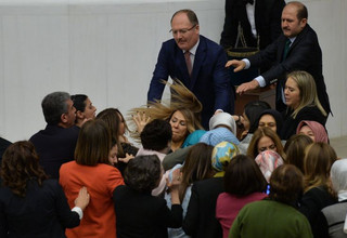 2017-01-19T180827Z_1695407089_RC1A4AA351C0_RTRMADP_3_TURKEY-POLITICS-CONSTITUTION