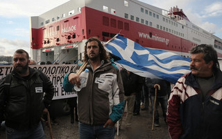 ΑΓΡΟΤΕΣ ΚΡΗΤΗΣ ΠΕΙΡΑΙΑ
