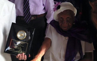 Γυναίκα 117 ετών από την Τζαμάικα ο γηραιότερος άνθρωπος εν ζωή