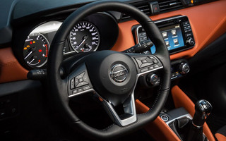 nissan14