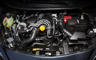 nissan15