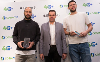 iPhone8 Plus COSMOTE ΓΕΡΜΑΝΟΣ iPhone8 Plus COSMOTE ΓΕΡΜΑΝΟΣ
