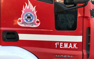 Εύβοια: Φορτηγό έπεσε σε γκρεμό &#8211; Νεκρός ένας άνδρας