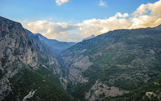 ΦΑΡΑΓΓΙ ΡΙΝΤΟΜΟ