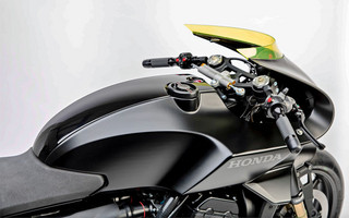 119970_CB4_Interceptor_concept_adds_futuristic_extra_dimension_to_Honda_s_EICMA