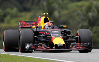 Formula 1: Ο Φερστάπεν πήρε την pole position στο Άμπου Ντάμπι