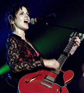 Dolores O'Riordan The Cranberries