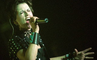 Dolores O'Riordan The Cranberries