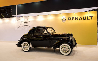 21203882_R_tromobile_2018_Renault