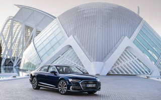 AUDI-A8_1