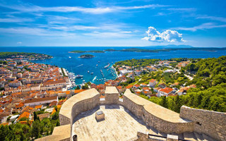 Hvar_shutterstock_532114321