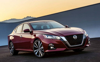 2019-Nissan-Altima-Photo-01