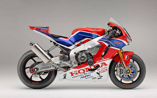 2019HondaCBR1000RRW01