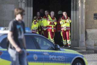 Τέσσερις νεκροί και 50 τραυματίες από την επίθεση στο Μύνστερ