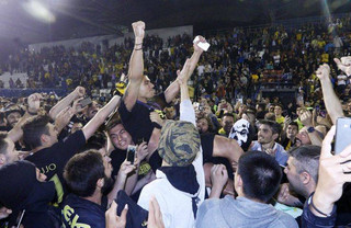aek2
