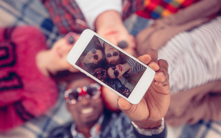 ΚΙΝΗΤΟ ΣΕΛΦΙ SMARTPHONE SELFIE ΠΑΡΕΑ ΦΙΛΟΙ 451496176