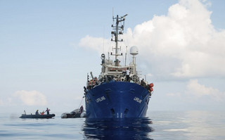 Το πλοίο Lifeline έλαβε άδεια για να εισέλθει στα χωρικά ύδατα της Μάλτας