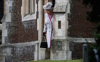 Η βασίλισσα Ελισάβετ ψάχνει μπάτλερ για το παλάτι του Μπάκιγχαμ