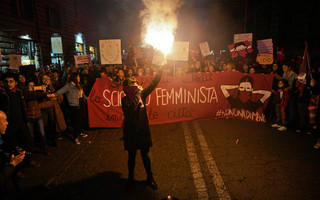 Ογκώδεις διαδηλώσεις στην Ευρώπη για τα δικαιώματα των γυναικών