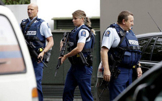 Τέσσερις συλλήψεις για το χτύπημα στη Νέα Ζηλανδία